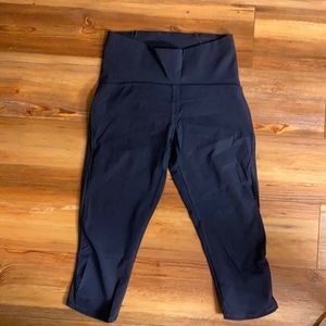 Lululemon crop leggings 17”